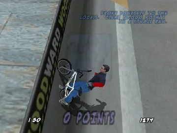 Dave Mirra Freestyle BMX 2 screen shot game playing